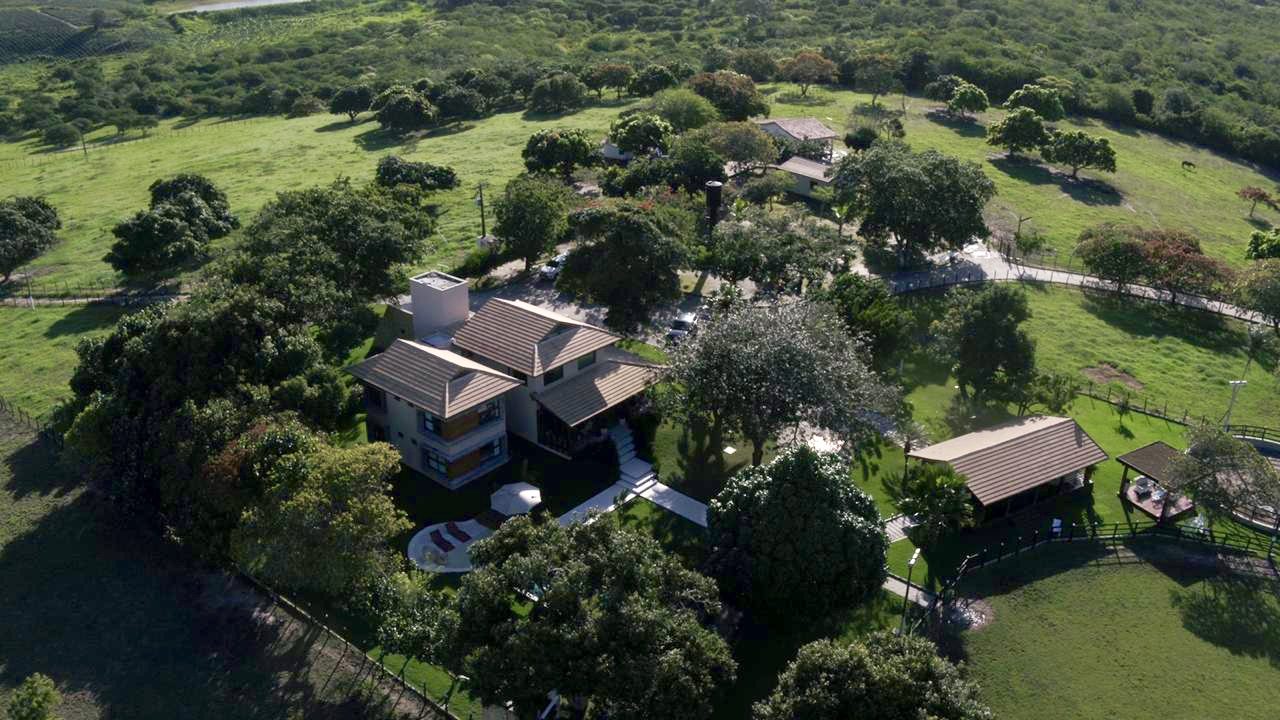 Vista aérea do Haras Calúli
